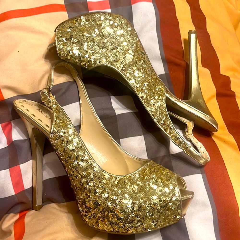 Sequin gold, slingback pump from enzo angiolini
